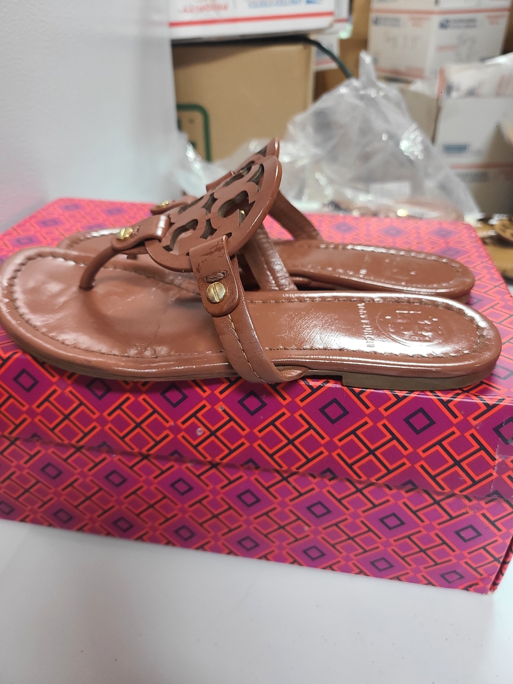 Tory Burch Miller Designer Brown Leather Thong Flip Flop Sandals 6.5 - Picture 10 of 10